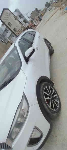 سلام عليكم 
سيارة كيه سورنتوا 7راكب موديل 2017 
محرك 6 سلندر ماشيه107كيلو سنوية مجددة وباسمي يوجد بارد في الجنطة السعر 230 وبي مجال وهذا رقمي 
***********
