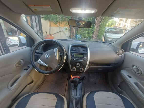 السلام عليكم عندي نيسان صني للبيع رقم بغداد..بيهه جاملغ خلفي ومصلح وطخات عل بارد ..موديل٢٠٢١..هنديه بليته زركه  للاستفسار ***********
