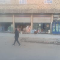 محلات للايجار • شارع دبي ركن • 4 محلات