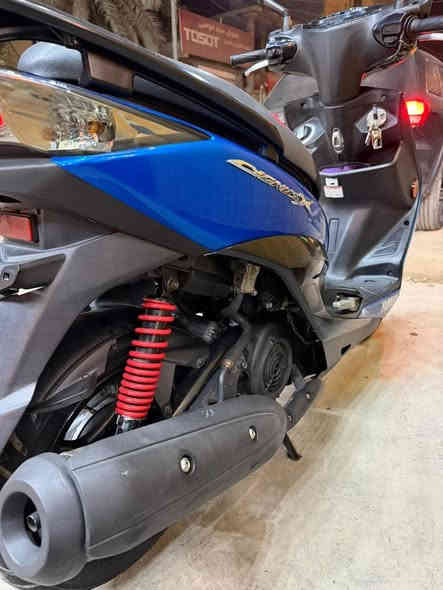 سلام عليكم
للبيع دراجة سكنس لد حديث 2018 فحل
نوزل 
حساس بل ستاند
قبق بانزين نفخ
وباقي المواصفات معروفه
الدراجه كامله مابيها اي نقص
برغي ما مفتوح بيها
دراجه مداريها وعلى اديه اديرلها فقط بانزين محسن
السعر: مليونين و200 
وبيها مجال بسيط
العنوان البصره قضاء القرنه
***********
