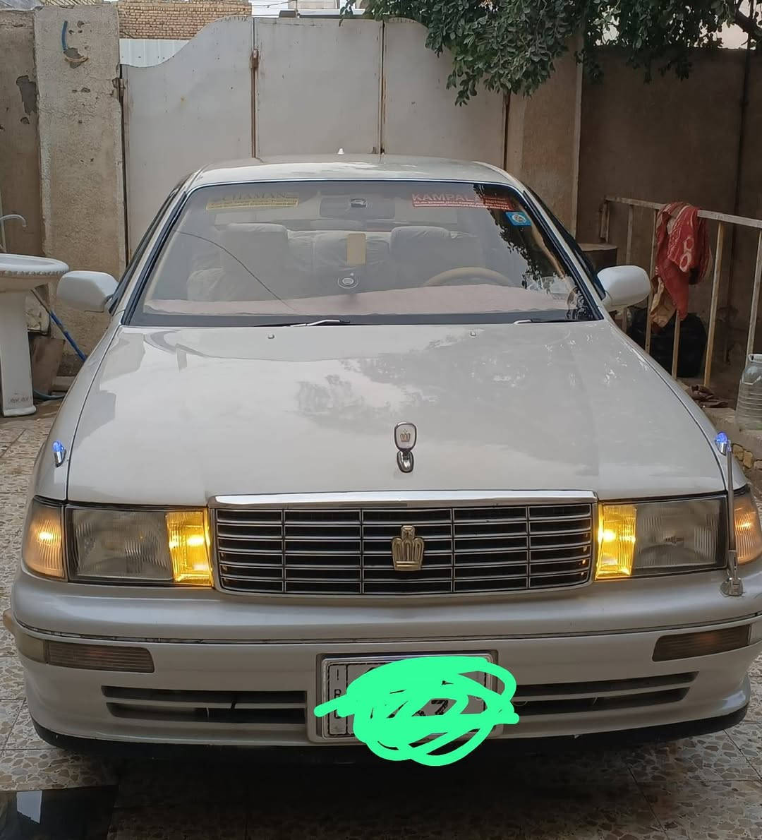 السلام عليكم  بطه فصل السياره نضيفه وحلوه رقم ميسان نكليزي  بسمي هزه الشهر ١١  مكفوله مكينه وكير وحداديه وطخم تاير  وتبريد ثلج منضومه جديد  وتدفئه شغاله  كله جديد  دوخلها جديده البدي مكفول من الكص والضربه الكل تعرف الياباني ما ينكفل من الصبغ  
السعر ٦٨ وبيها مجال حك الجيه مكاني ميسان 
للاتصال ***********
