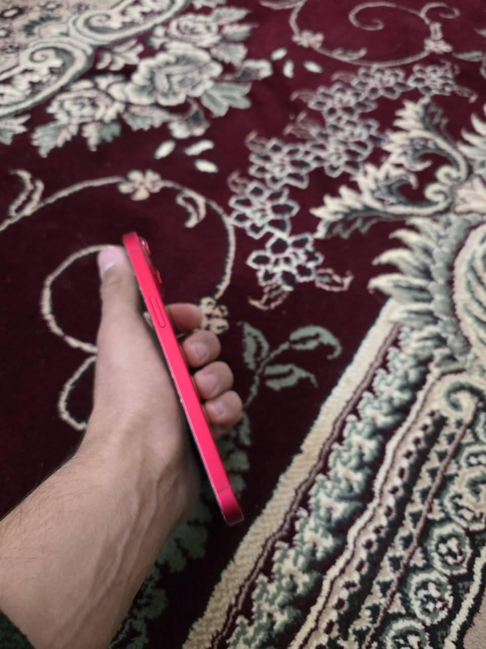 سلام عليكم شباب بنات ايفون 14 بلاص لبيع 128 كيكه بطاريه 99 بلادي بل شرط جهاز مامفتوح سعره 550 الف او بيه مجال مكان كركوك شراي اتصل ***********
