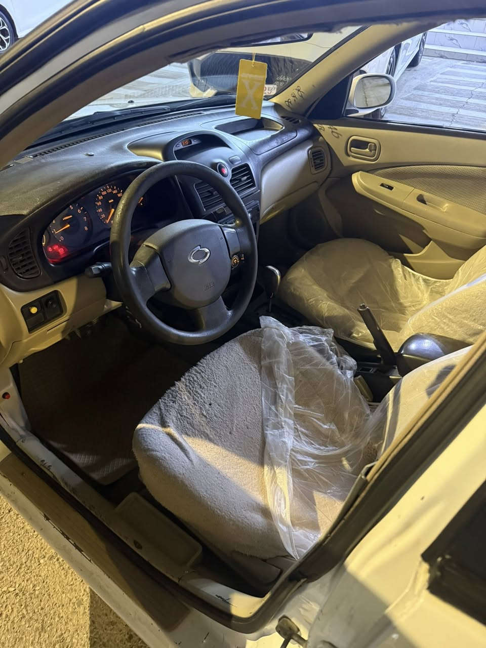 سەنی بۆ فرۆشتن
سەنی ٢٠٠٨
براوەی دوبەی 
ناو زەرد
تەبریت سارد و گەرم
سەیارەکە مالی دۆستە
شوین: دەربەندیخان
(***********)
