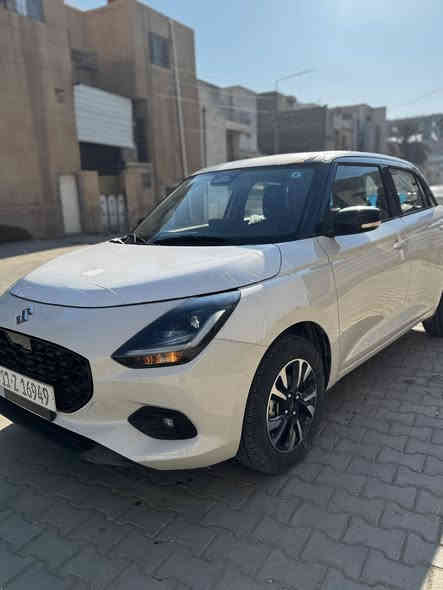 � للبيع - سوزوكي سويفت 2025 🚗
• ماشية فقط 435 كيلو فقط للترقيم 🔥
• اقتصادية جداً بالبنزين (هايبرد)
• مواصفات حديثة، شكل أنيق، وكفاءة ممتازة
. كامراهً وحساسات خلفيه واماميه
• مناسبة للمدن والزحمة – حجمها عملي 
يوجد فيها محرك بانزين ومحرك كهربائي لتقليل صرف الوقود
السياره بأسمي  تحويل نفس اليوم
السعر 135 ورقه وبيها مجال للشراي 
كفاله عامه 
للاستفسار التواصل على الخاص او الاتصال
 *********** ابو ايهم

