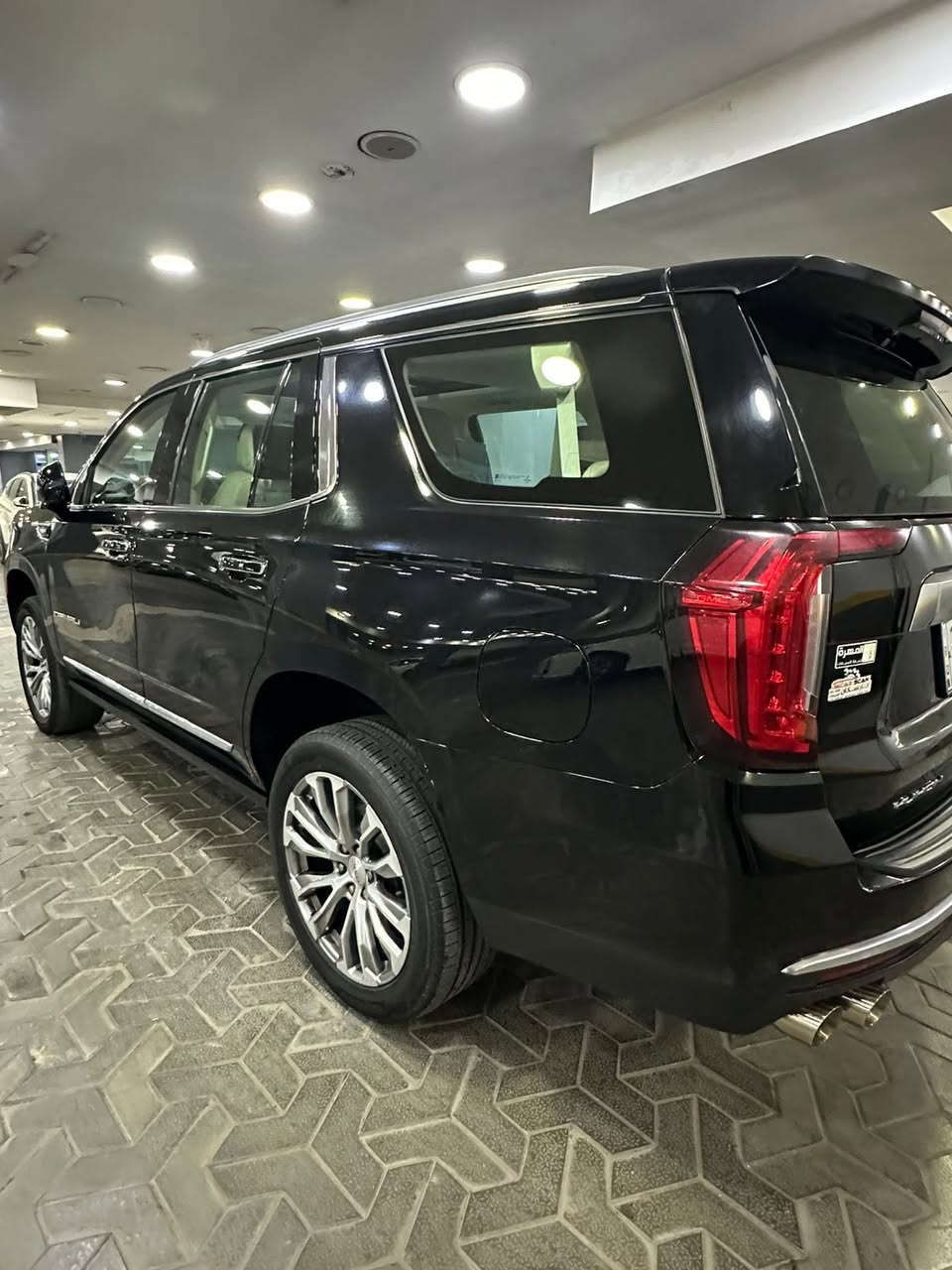 السلام عليكم للبيع او مراوس 
يوكن دانلي2022 
خليجي وكالة منصور مكفوله عام عام من كلش مكفولة كير مكينة  بعده دخل الضمان 
مغلقه بي بي اف بلكامل داخل خارج 
ماشيه39 الف كيلو 
السياره جديده بكل معنى الكلمة 
رقم بغداد بسمي تحويل مباشر 
السعر543 بيهة مجال بسيط
العنوان . بغداد .  
***********
