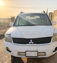 إنديفور • ٢٠١١ • دفع رباعي
