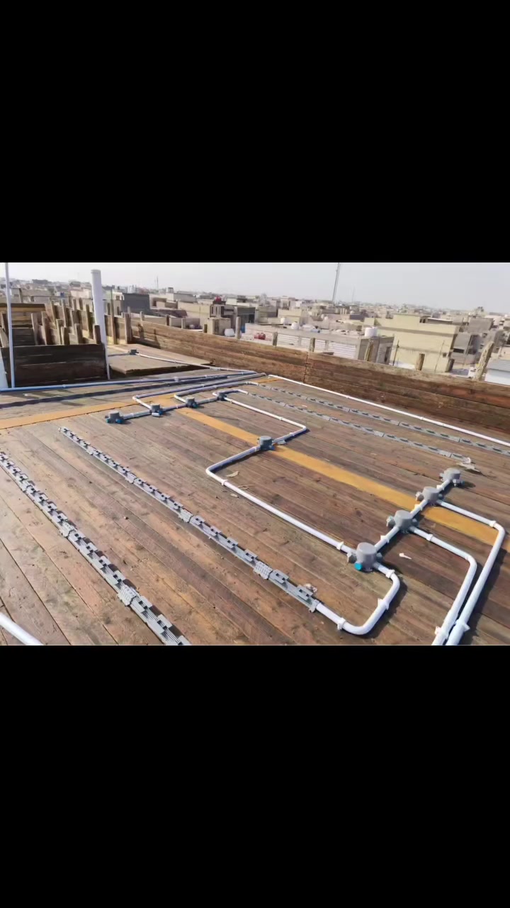 تنفيذ اللد بروفايل يحتاج دقة من أول مرحلة حتى يطلع الشكل النهائي مرتب بعد التشطيب 👌
🔹 أولاً: نشر المساطر البلاستك داخل الصب وتحديد المسار بدقة.
🔹 بعد الصب وإكمال أعمال اللبخ: تثبيت مساطر الألمنيوم بشكل مستقيم ومحاذي.
🔹 بعدها يتم تثبيت شريط اللد بروفايل داخل المسطرة.
🔹 وأخيراً فحص الإضاءة والتأكد من استقرار التشغيل قبل التسليم.
النتيجة ✨
إضاءة أنيقة بخط مستقيم بدون تموّج، وشغل نظيف يعيش سنوات بدون مشاكل.
🔌 البخيت للأنظمة الذكية والتأسيسات الكهربائية
✍️ المهندس مرتضى
📞 ***********
📞 ***********
