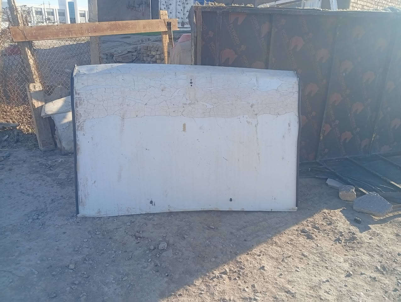 بنيد مال نيسان 94مال مستحيه
رقم ***********مكاني السماوه قضاء الخضر
