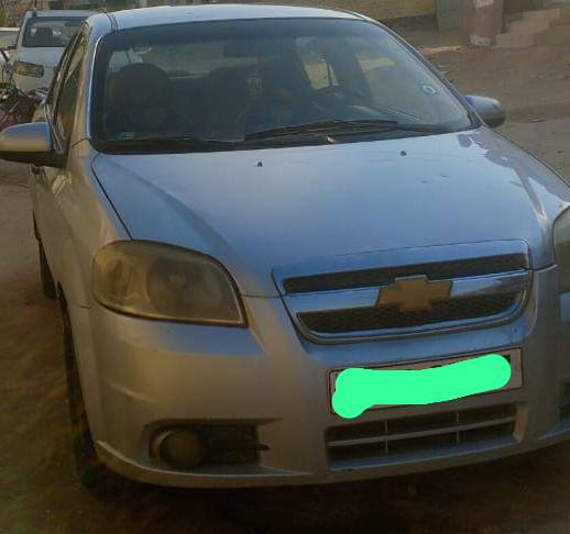 السلام عليكم افيو مديل 2014 وارد خليجي مكينة مسكر مكينة وگير خير من الله بس الأويل بم يرمش بيهة ضربة بالبچم وثلاث قطع صبغ سعر 67 وبيهة مجال ***********
