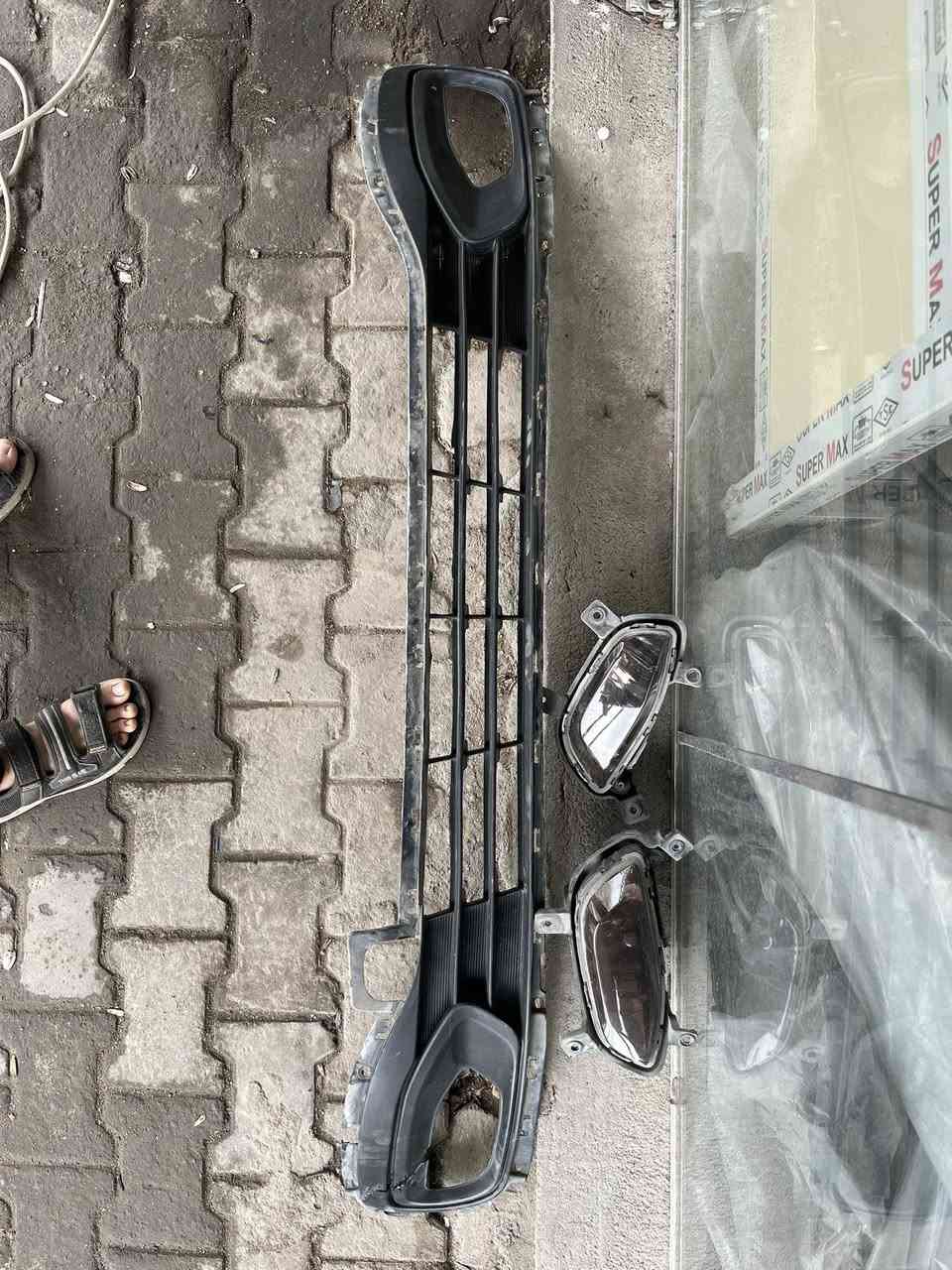 السلام عليكم 
شباك كيا ريو 2013 مع البلوجكترات للبيع 
للاستفسار ***********
