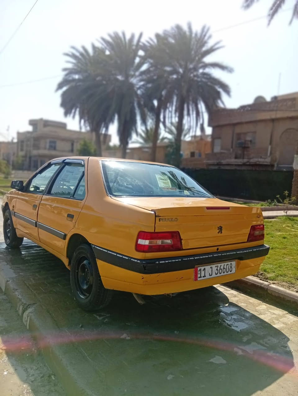 السلام عليكم....للبيع بيجولميس موديل 15كيرمكينه كله جديد صدرامامي خلفي كهربائيات كلها بلاد تخم تاير بيها جاملغ خلفي صبغ اثرطخه خفيفه مصفره هئيه وغرامات عارضها 38وبيها مجال مكاني بغداد الرحمانيه مال شعله للاستفسار***********
