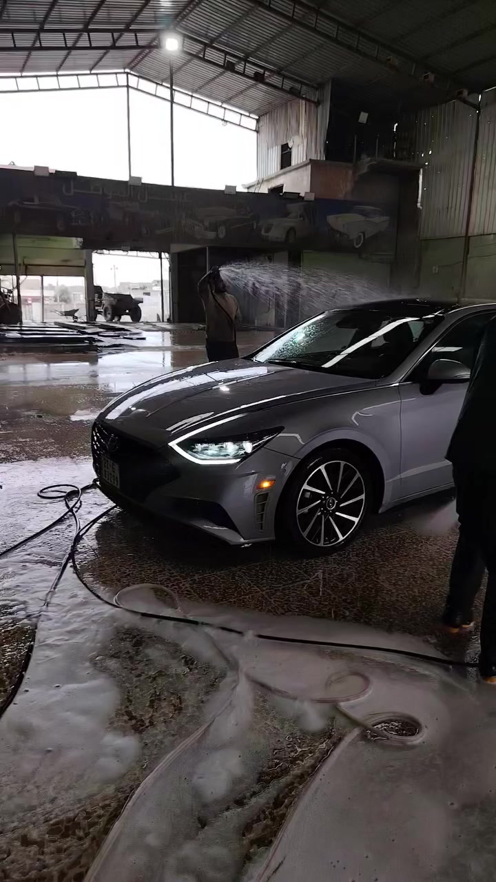 السلام وعليكم
سوناتا للبيع سمنتي سقف اسود 
مديل 2023  رقم اربيل 
موصفات المتد فول واحد على واحد
محرك 1600 توربو 
تشغيل عن بعد 
سياره تمشي  بالجهاز
شاشة داتشوب
اربع انضمامة قيادة 
خمس كامرات 360 درجه
توقف ذاتي اوت ستوب
رادارات جانبيه بالمرايه
سقف بانوراما
تدفئه و تبريد قطعتين 
كشنات تدفئه و تبريد
كشنات كهرباء النفر والسائق
هيتر ستيرن
كامرات جانبيه مكان العداد من تفتح إشارة يشتغلن
لايت زينون اربع عدسات  يشتغل اوتو
وبعد موصفات المتد معروفه 
ضرار سياره قطعتين باب وجاملغ  بدون ارباكات
مكان السيارة الموصل
رقم الموبايل الشراي خابر وتدلل ***********
