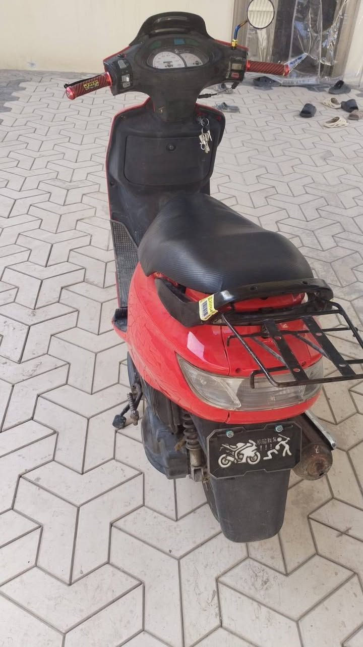 دراجه نظيفه فراشه للبيع سعر 550  بيها مجال+964 787 205 8885 واجد واتساب


**إذا كنت صاحب هذا الإعلان وتريد حذفه لأي سبب، رجاءا أرسل رسالة إلى الدعم الفني**