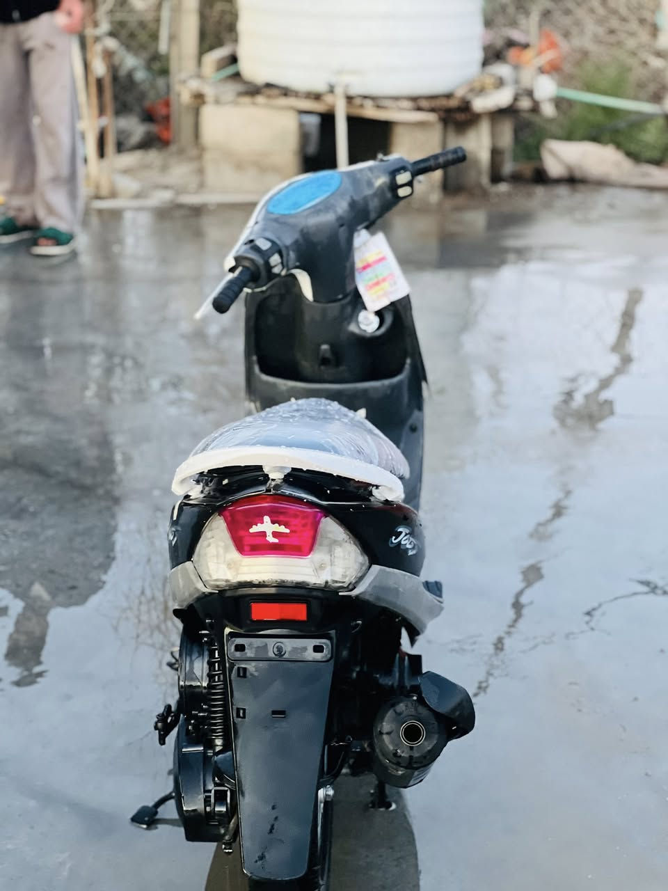 السلام عليكم

ماكس للبيع الدراجه نضيفه نهضه وسرعه عل شرط مكينه مامفتوحه كهربائيات كلها شغاله سلف اشاير هورن كله شغال السعر خاص او اتصال***********
