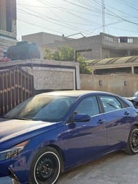 النترا هايبرد لمتدد للبيع صار بيها حادث ابيع عل حادثها مكاني بغداد ......