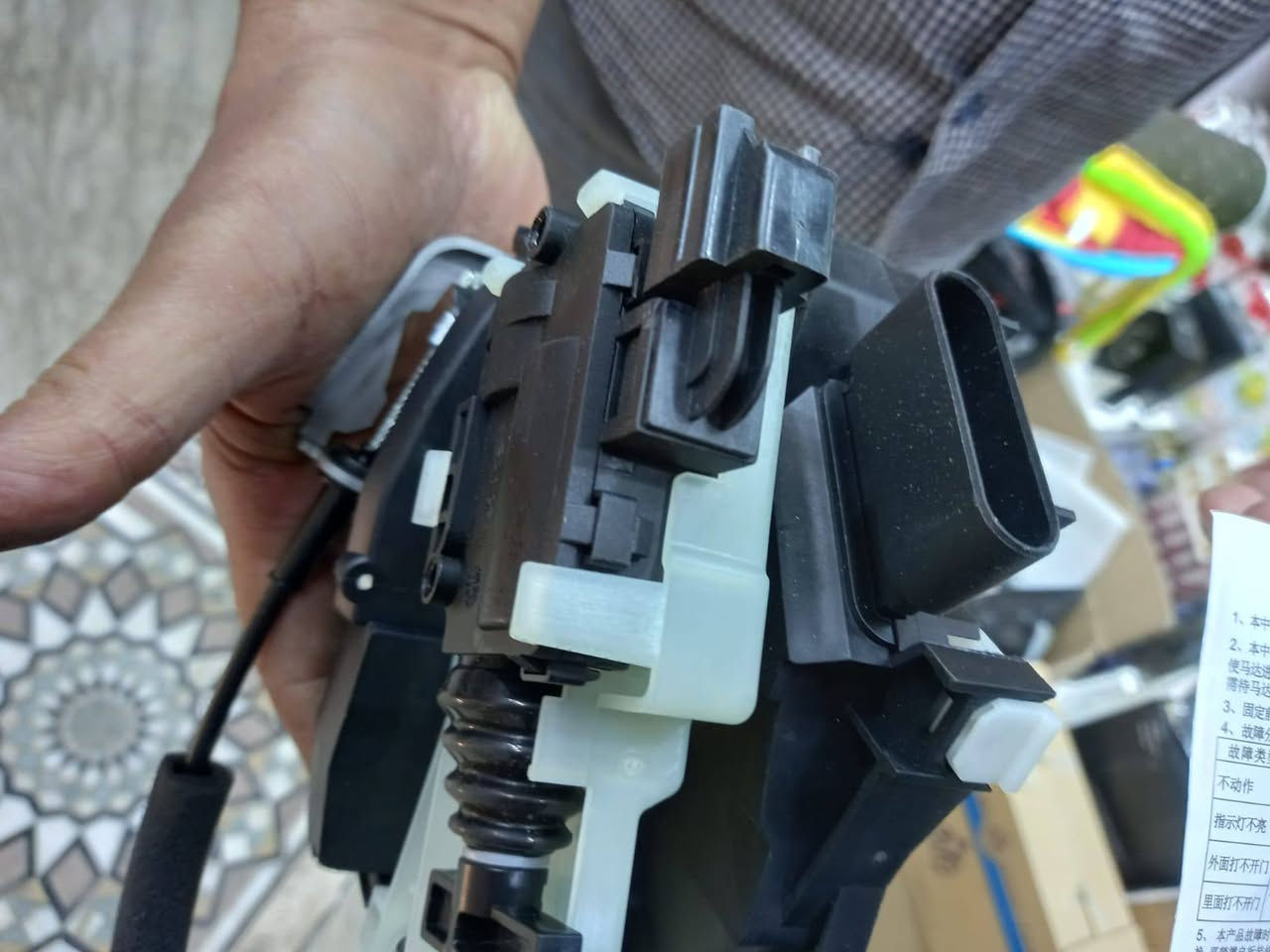 سلام عليكم
متوفر عندي قفل سياره فورد 
الشراي يراسلني خاص


**إذا كنت صاحب هذا الإعلان وتريد حذفه لأي سبب، رجاءا أرسل رسالة إلى الدعم الفني**