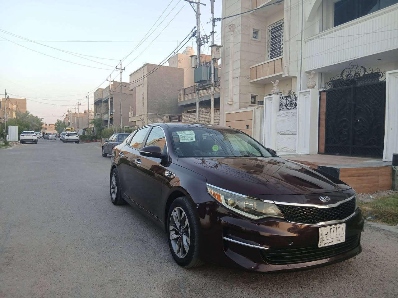 سلام عليكم مرخصة الادمن المحترم اوبتما موديل ٢٠١٦ 
وارد امريكي حادثه بنيد بدون دواخل شاصي لغد مكفول 
وبالعراق مرشوشه كلير جهه العبري بدون اخل اثر جراد 
كير مكينه مكفول 
صدر مكفول 
تبريد ثلج 
تخم تاير جديد 
وماشيه السياره ١٠٠ ميل حقيقي 
لون كرزي
السعر ١٠٠ وبيها مجال كلش قليل 
عنواني بغداد البياع مدينه الذرى 
***********
