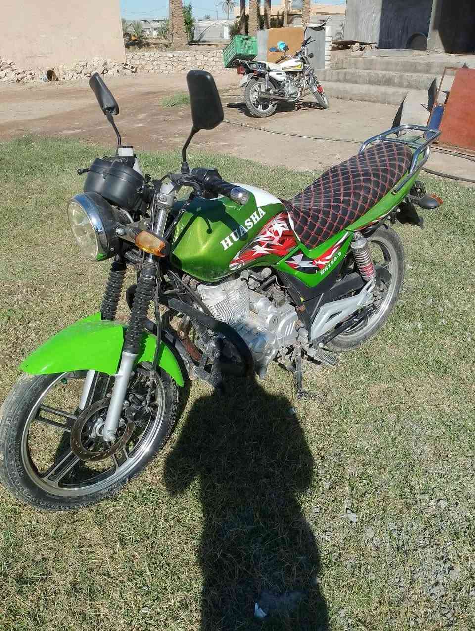 السلام عليكم
مكلف بالنشررر
دراجه هيوشه موديل 22 رقم وسونيه رقم انكليزي
الدراجه مكفوله نشاطه ونضافه خير من الله 
مكاني الرمادي شارع الكص 
الهاتف:   ***********
