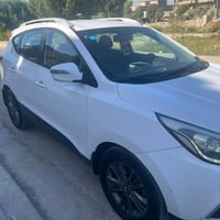 توسان • ٢٠١٥ • مكينة ٢٠٠٠