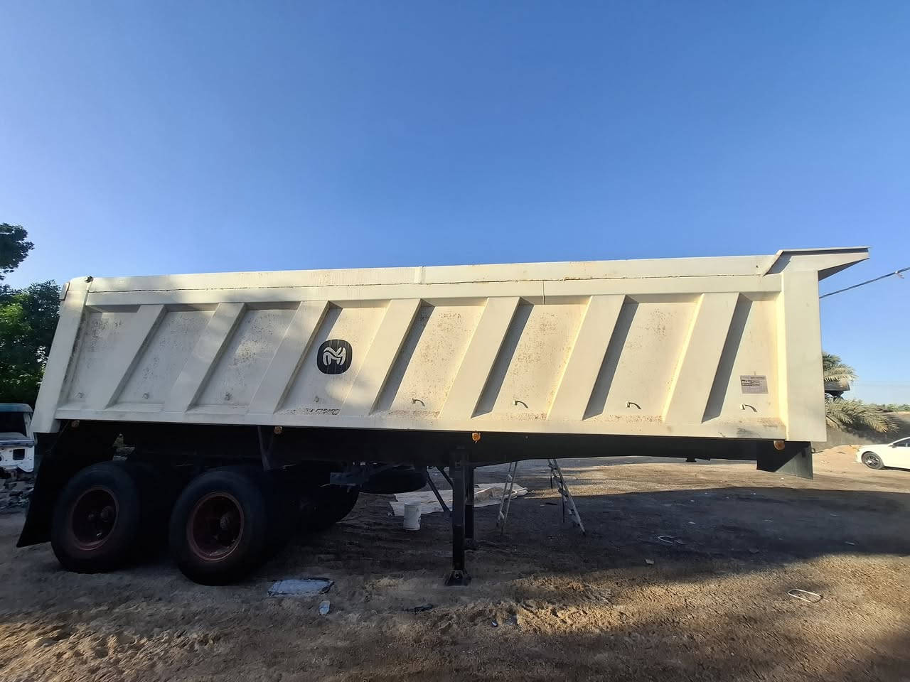 السلام عليكم عربانه علم 2019 تخم تاير السعر 270 عنوان البصره ***********
