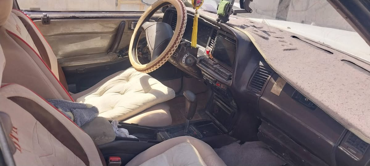 هرتوب طويل ١٩٩٢طويل مكفول من الكص ونقل تبريد شغال طخم تايرت رقمها واسط مشروع وطني رعيها ايرد مدور حداد ٧٠بلميه ٤٠ وراقه بصرة سفوان ***********هذا قرب محكمة سفوان بدون أحرج أقر منشور الزبير, البصرة
