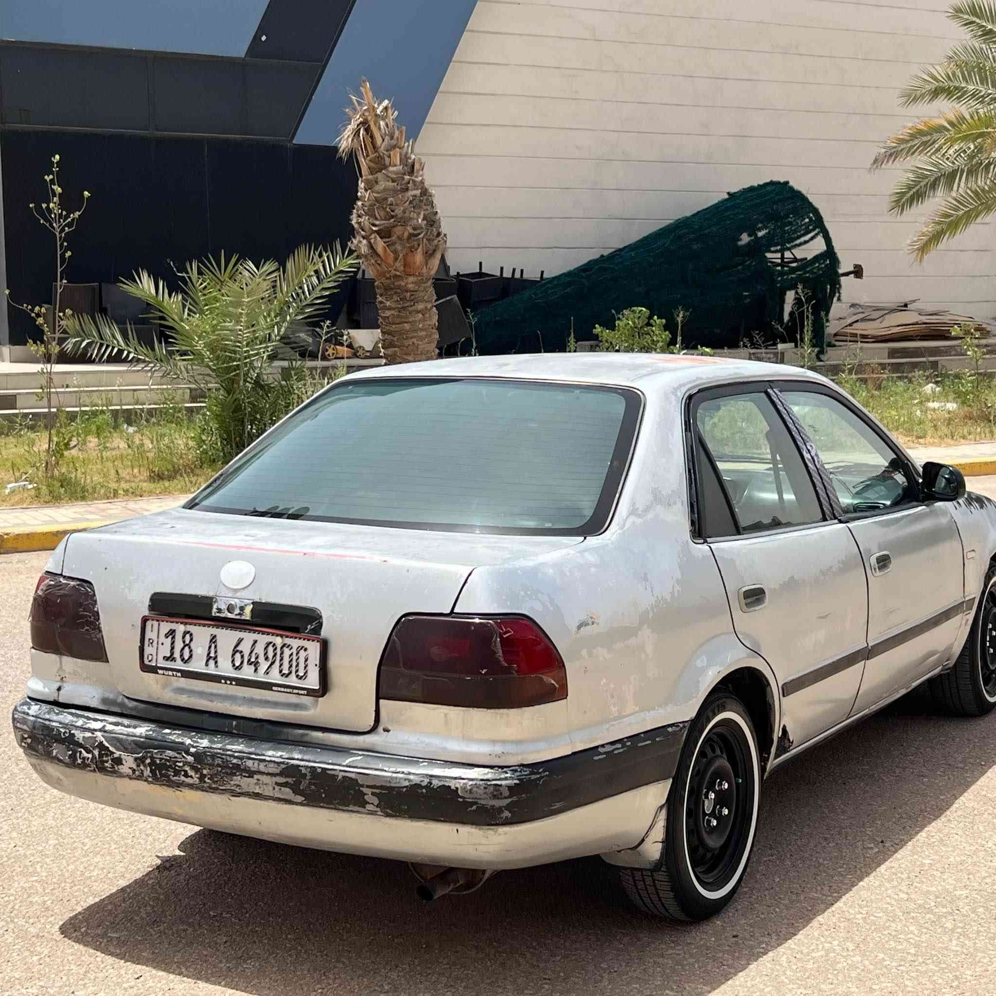 للبيع كورله بزون 
موديل 1996
جاهزه من حداديه مشط بور 
تخم تاير باتري جديد 
لايت وسكن جديد 
كهربائيات كوله شغال 
سعره 40$وبيه مجال 
مكان السياره النجف الاشرف قرب مطعم نينوى الفرع الثاني 
الاتصال /***********
الاتصال /*********** النجف, العراق
