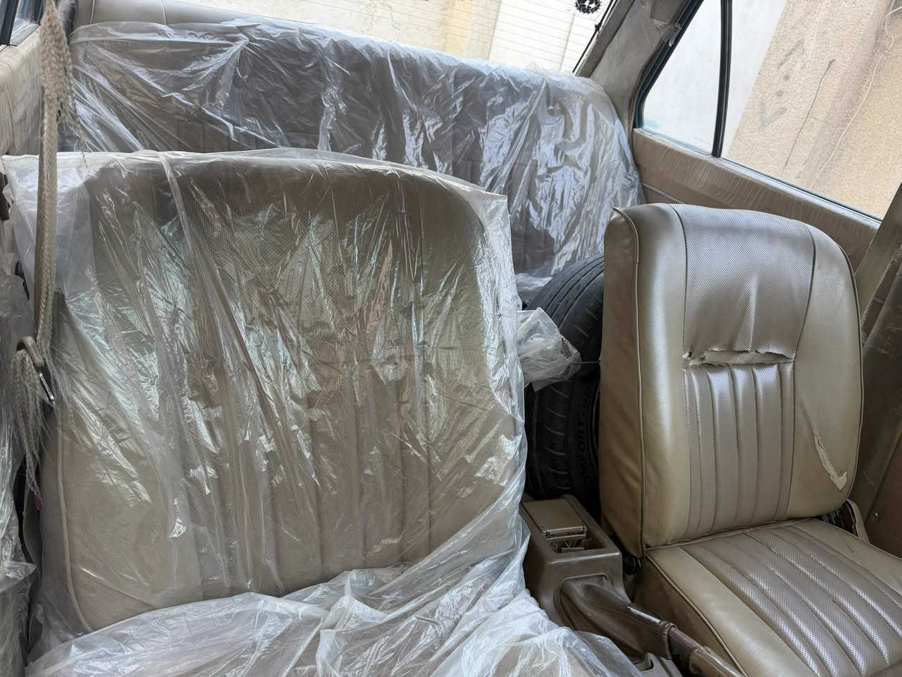 السلام وعليكم كرونه للبيع بسمي رقم بغداد أنكليزي جاهزه كير محرك غرفه بدي كله تمام ***********
