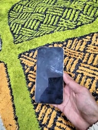 آيفون ١٢ برو ماكس • ٢٥٦ • اسماعات معطلة