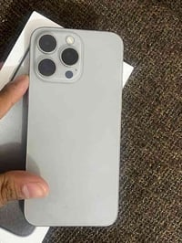 15 برو ماكس الجهاز سيم كارت لا يعمل يعني تخطي ذاكره 256 بطاريه 91 السع...