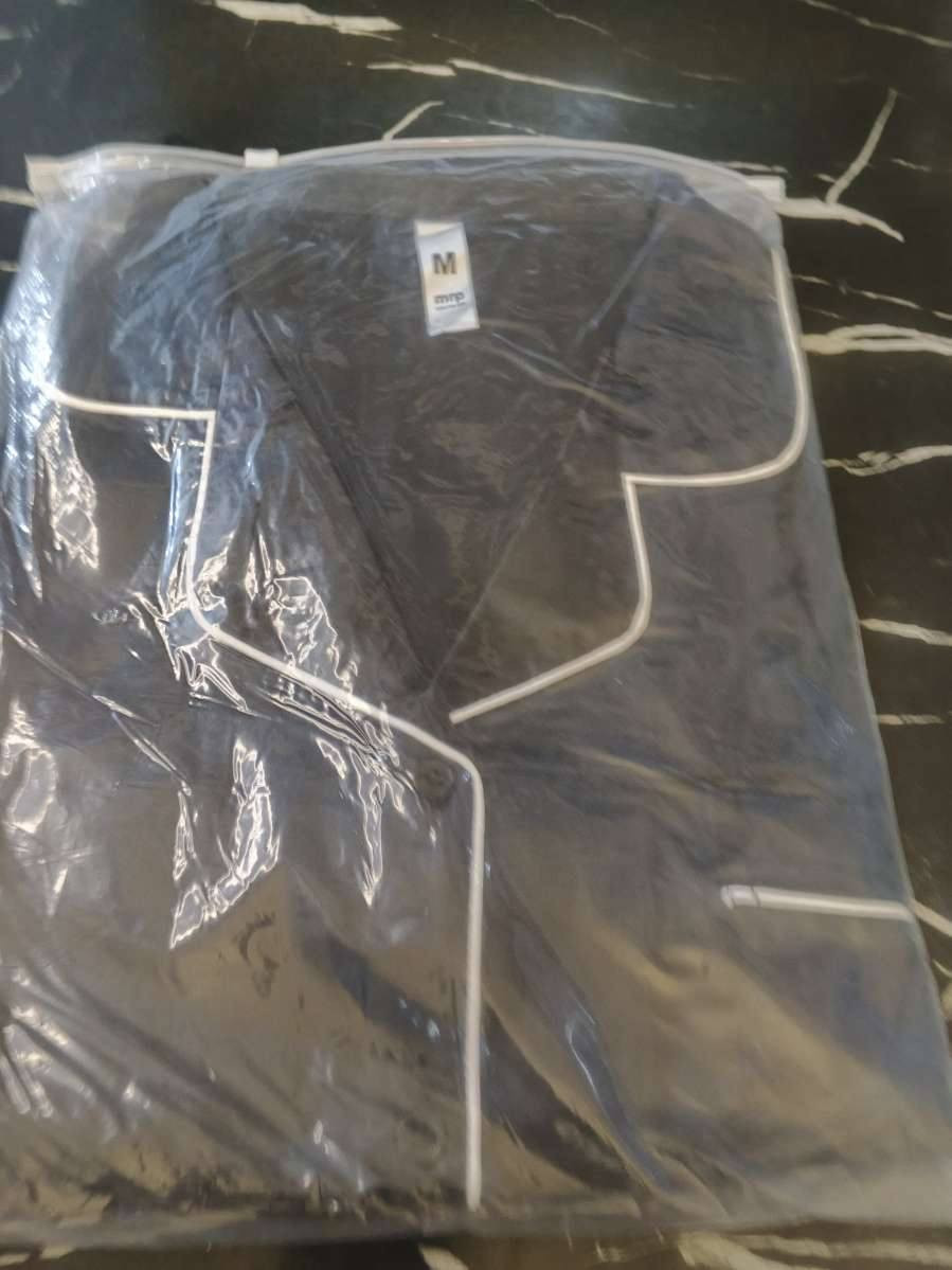 السلام وعليكم   بنات تابعوني افتح لايف ملابس نسائي وشي ان اطفال اكو اشكال طبو ع بث وشوفو تخفيض


**إذا كنت صاحب هذا الإعلان وتريد حذفه لأي سبب، رجاءا أرسل رسالة إلى الدعم الفني**