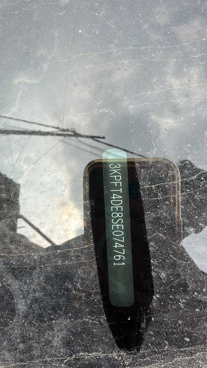 السلام عليكم 
كي فور للبيع 
موديل 2025
اللون اسود 
مواصفات LX
ماشية 12 الف مايل 
رقم اربيل 
للتواصل ***********
السعر 167 وبيها مجال 
مكان السيارة بالصويرة
