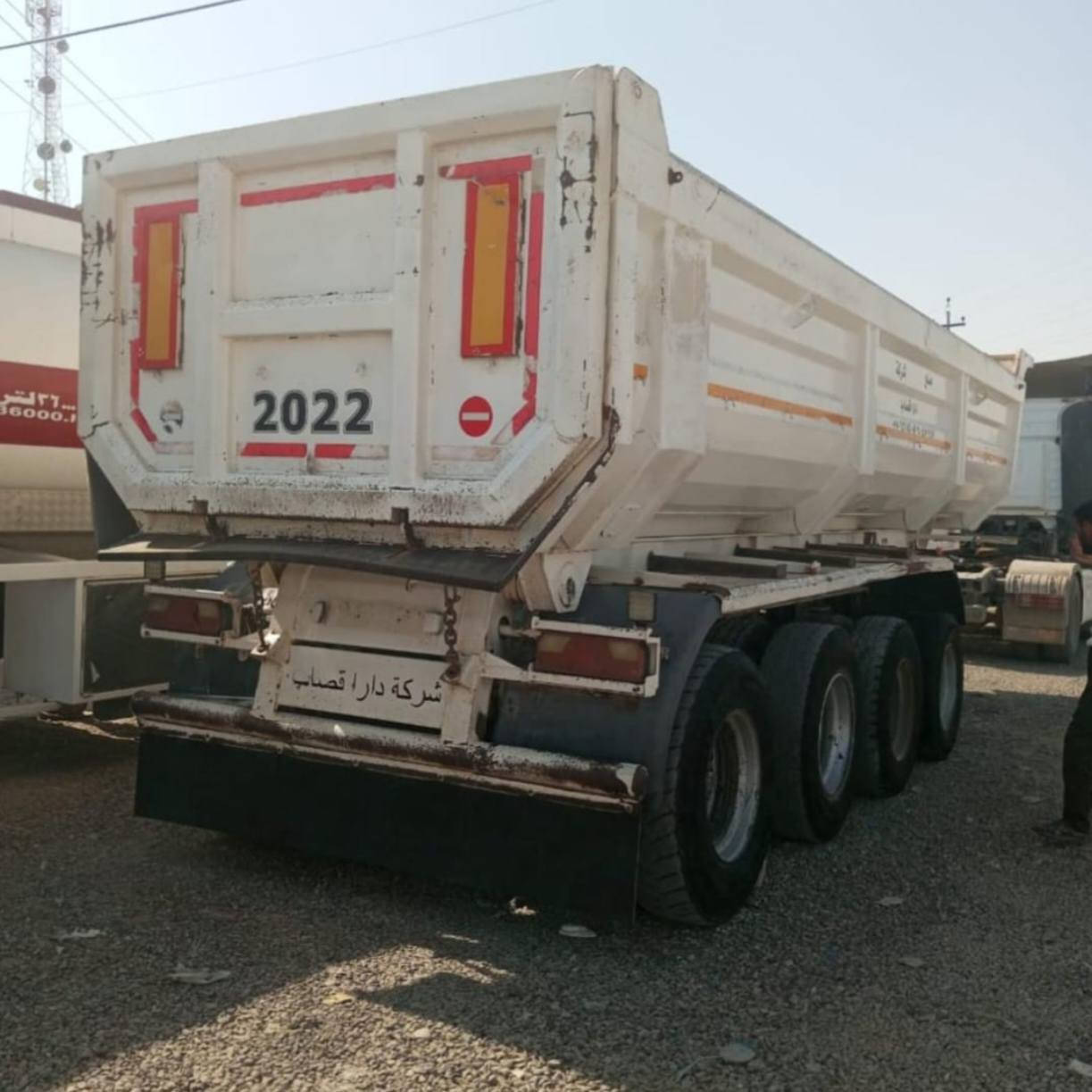 للبيع  بودي دار قصاب
موديل 2022
اربع محاور بلادي داخل حوظية نظيف جدآ
للاتصال على أرقام التالية
***********
***********
