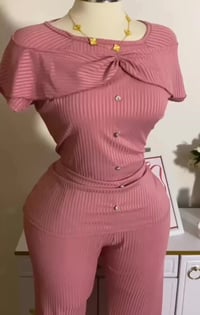 فري سايز • قطني مشطب • وردي/احمر/سماوي