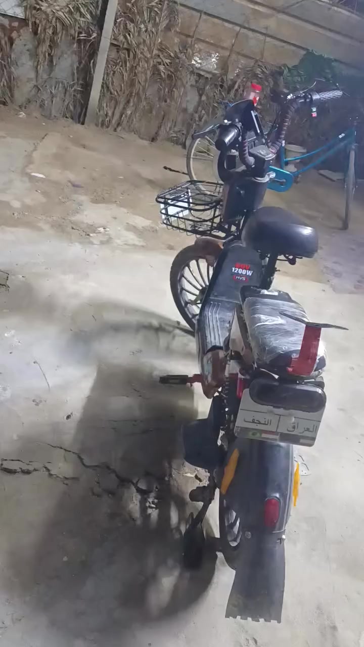 السلام عليكم دراجه شحن للبيع مكاني شاميه سعر 350 بها مجال رقمي*********** بو واتساب
