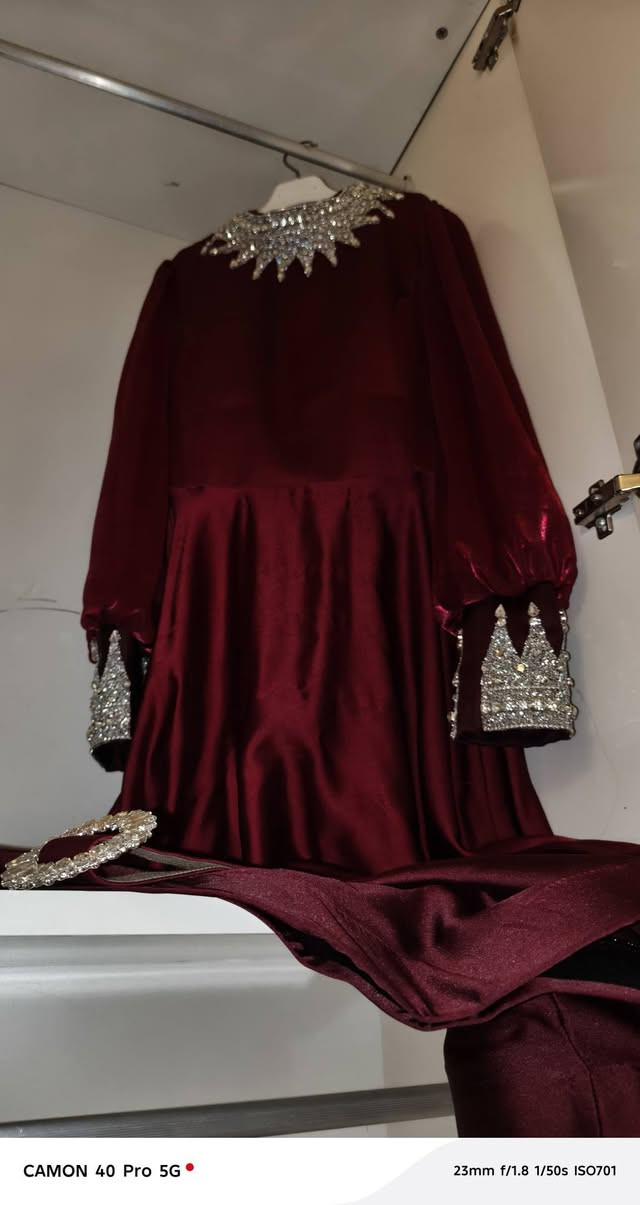 عندي مجموعه فساتين نيلي قياس خاص من ٧٥ وزن الى ٩٠
باقي اوزان الى ٦٠


**إذا كنت صاحب هذا الإعلان وتريد حذفه لأي سبب، رجاءا أرسل رسالة إلى الدعم الفني**