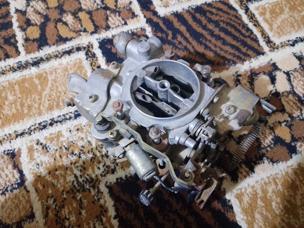 السلام عليكم كابريته وشوته ترهم على محرك ١٤/١٦/١٨ سعرها ٦٠ الف وبيها مجال بسيط


**إذا كنت صاحب هذا الإعلان وتريد حذفه لأي سبب، رجاءا أرسل رسالة إلى الدعم الفني**