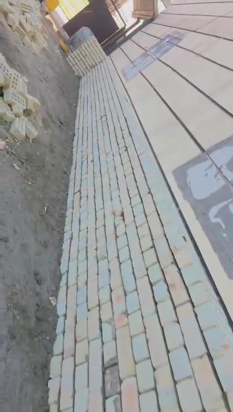 :خلفه بنا وبنسب السعار عل دبل قطعي بل يوميه نضافت الموقع تصل وتدلل ***********

