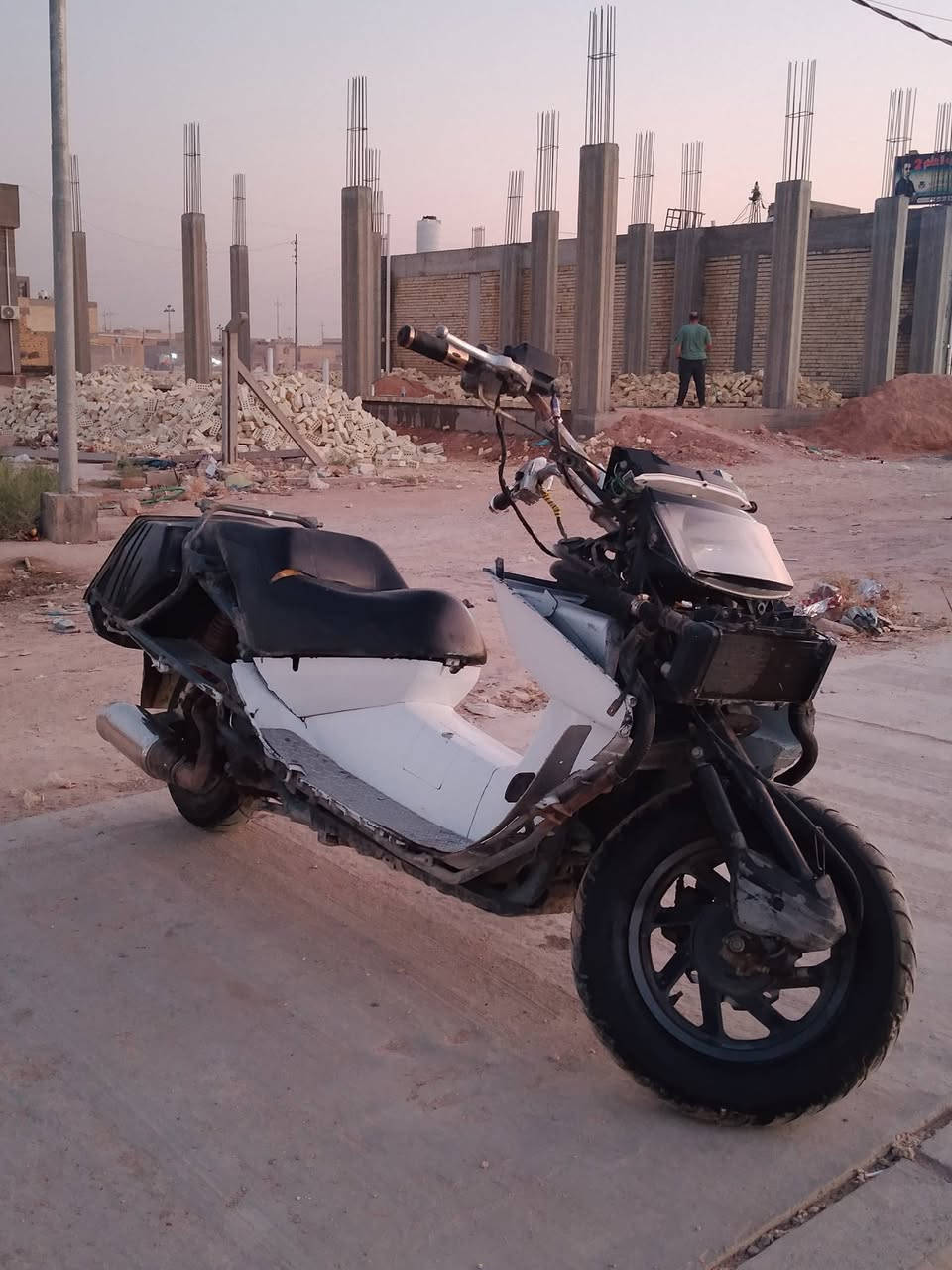 سلام عليكم فيوجن للبيع(275)
مجالها قليل 
دراجه نكره سلف شوكت متريد من باب لبيت ابيع كشن بلاد كهربائيه كلها شغاله ستوني مبدل كلاجات كارتون ودبلات فول طسه دراجه شلعه ومعدل بشرط نضوح تنقيص ابد ع فحص تأيرات نضاف 
نجف
***********
