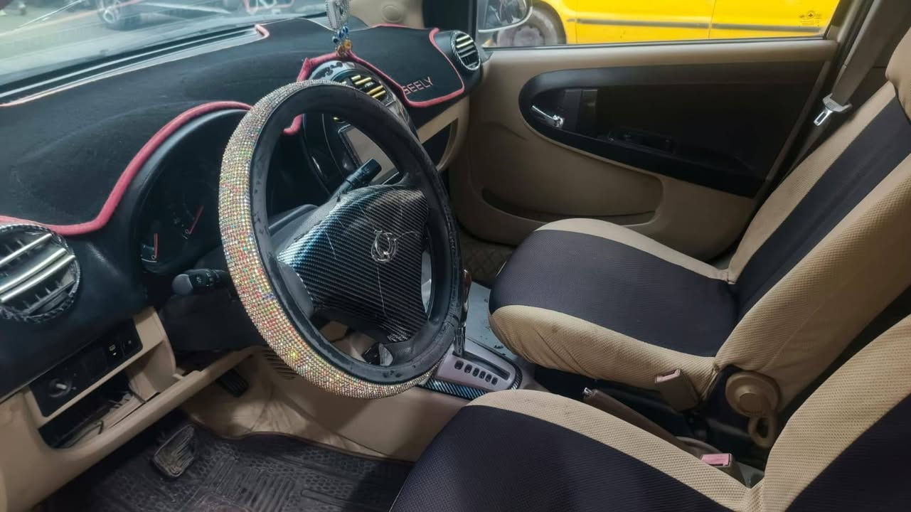 باندا للبيع موديل ٢٠١٢
السيارة جاهزه من كل شي وعليها صيانه مستمرة
مكانها بغداد
سعرها ٤٧ ورقة
للتواصل ***********
