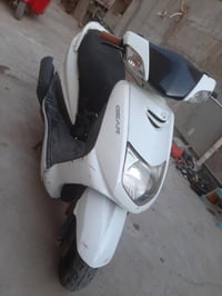 سكنس فحل شغاله حلوه مكاني بغداد الرشاد سعرها 350 وبيها مجال قليل الاتص...