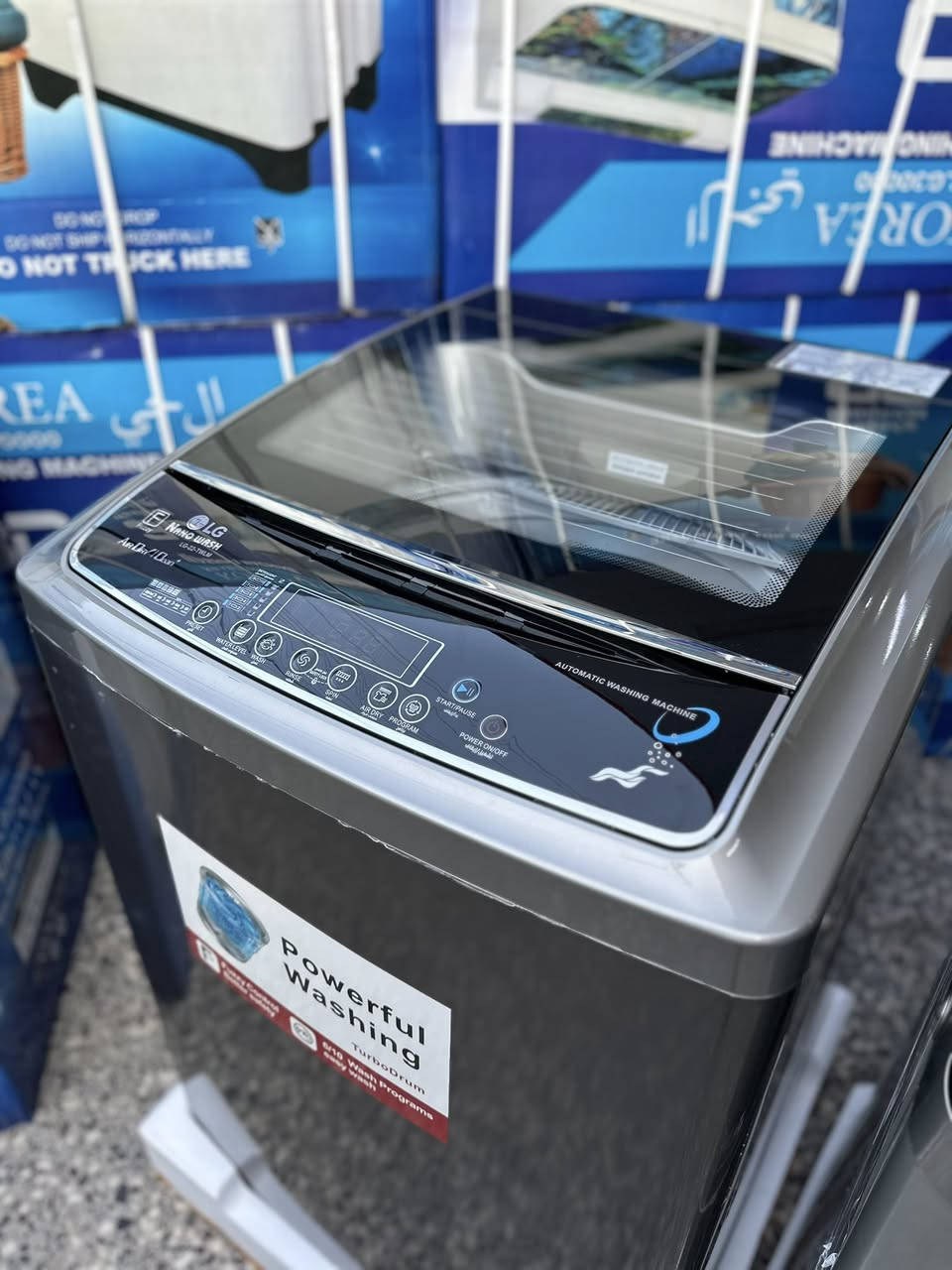 *🎉 تخفيضات بداية السنة 🎉*
*غسالات LG - الأفضل دائما 🛍️*
*توصيل مجاناً داخل بغداد 🚚*
*ضمان لمدة سنتين 👍*

*🔥 الأحجام والأسعار 🔥*
- *18 كيلو*: 375 ألف دينار عراقي 🔥
- *20 كيلو*: 425 ألف دينار عراقي 🚀
- *22 كيلو*: 450 ألف دينار عراقي 💥
- *30 كيلو*: 490 ألف دينار عراقي 🔝

*شركة الجامعة لتجارة الأجهزة الكهربائية 🏢*
*📞 للحجز والاستفسار:*
***********
***********

*⏰ سارعوا بالحجز قبل نفاذ الكمية
