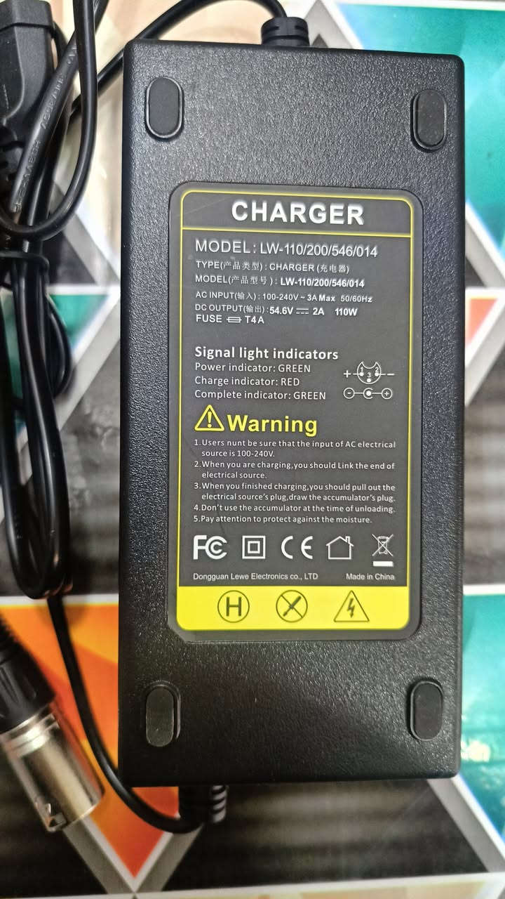 شاحنة بطاريات ليثيوم 54 فولت 2 امبير
 #أبو_طه_لقطع_غيار_دراجات_الشحن #دراجة_شحن #دراجات_شحن #دراجات #دراجة


**إذا كنت صاحب هذا الإعلان وتريد حذفه لأي سبب، رجاءا أرسل رسالة إلى الدعم الفني**