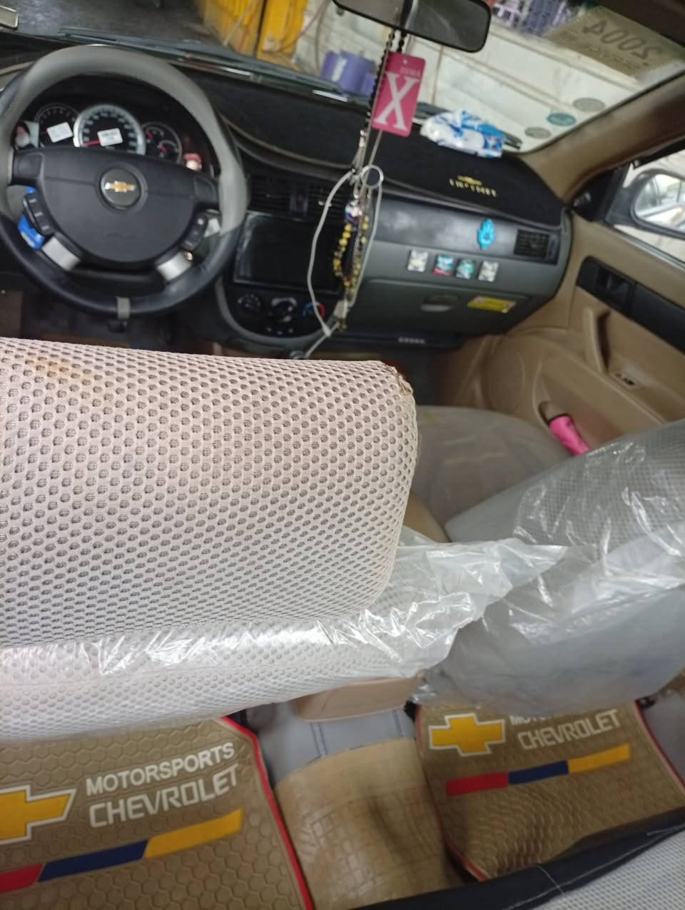 سلام عليكم اوبترا 2004 سياره جاهزه مابيه اي نقص مكان بغداد حي العامل السعر 57وبيه مجال ***********
