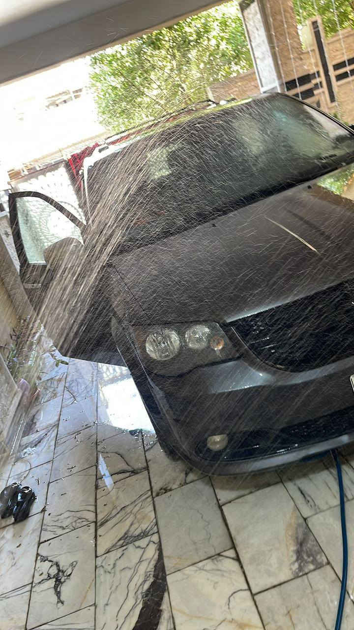 السلام عليكم دوج كرنفان مديل 2019 امريكي  جيتي فول مواصفات 1/1
بيه صبغ فقط جاملغ وبنيد سياره جديده بكارتون 
ماشيه 160 رقم بغداد باسمي تحويل ثاني يوم سياره بكارتون
مكاني بغداد حي الجهاد السعر 177 وبيه مجال 
***********
