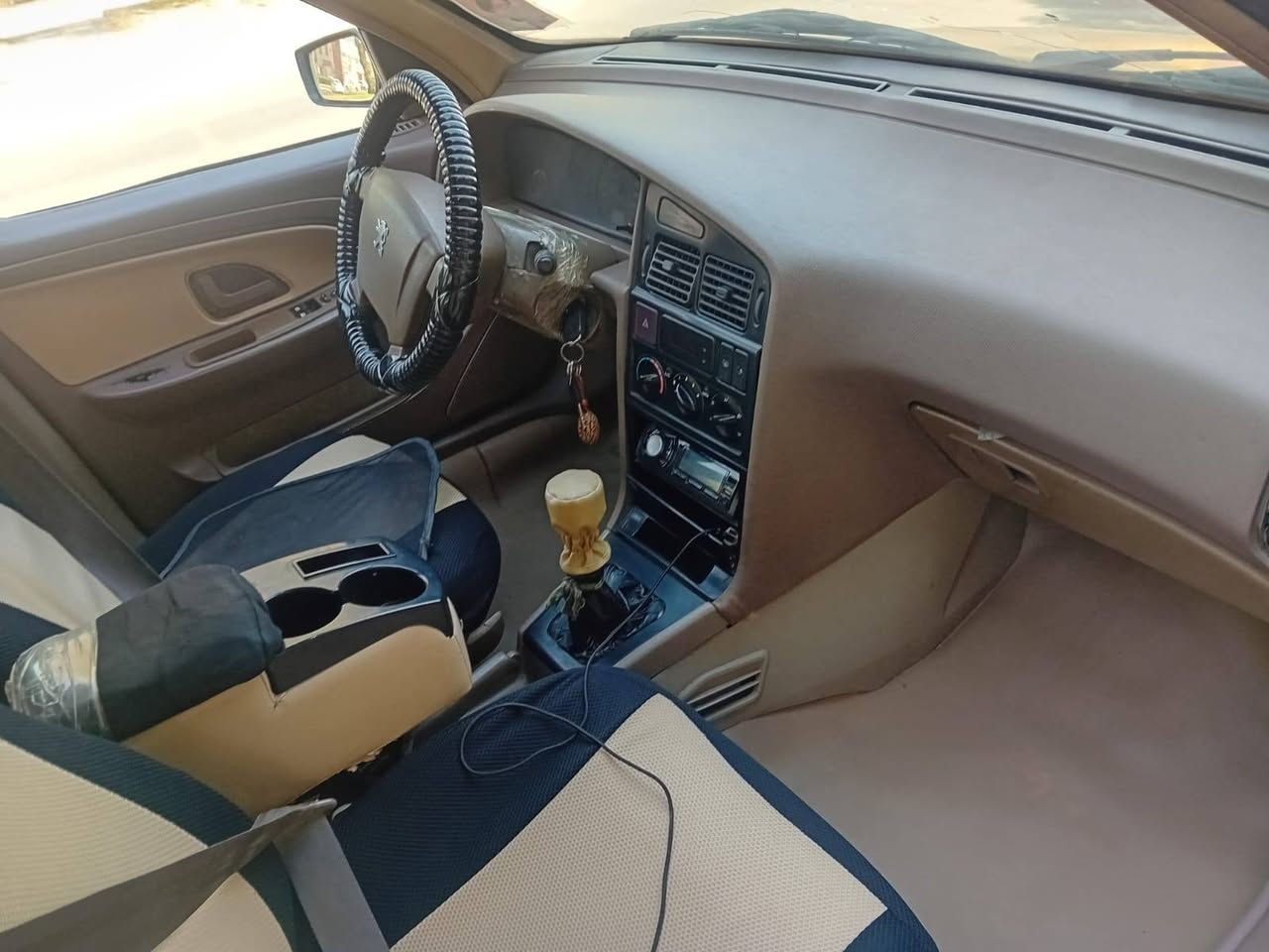 يالله سلام عليكم  بيجو لميس ٢٠١٥ بسمي تحويل ثاني يوم كير مكينه تبريد حداديه امامي خلفي داخل تايرات خير من الله ٣٣بيها مجال الطيبين مكانه بغداد التاجي سياره شوفت عينك واذ تحب استفسار اي شي بخدمتك اتصل وتدلل ***********
