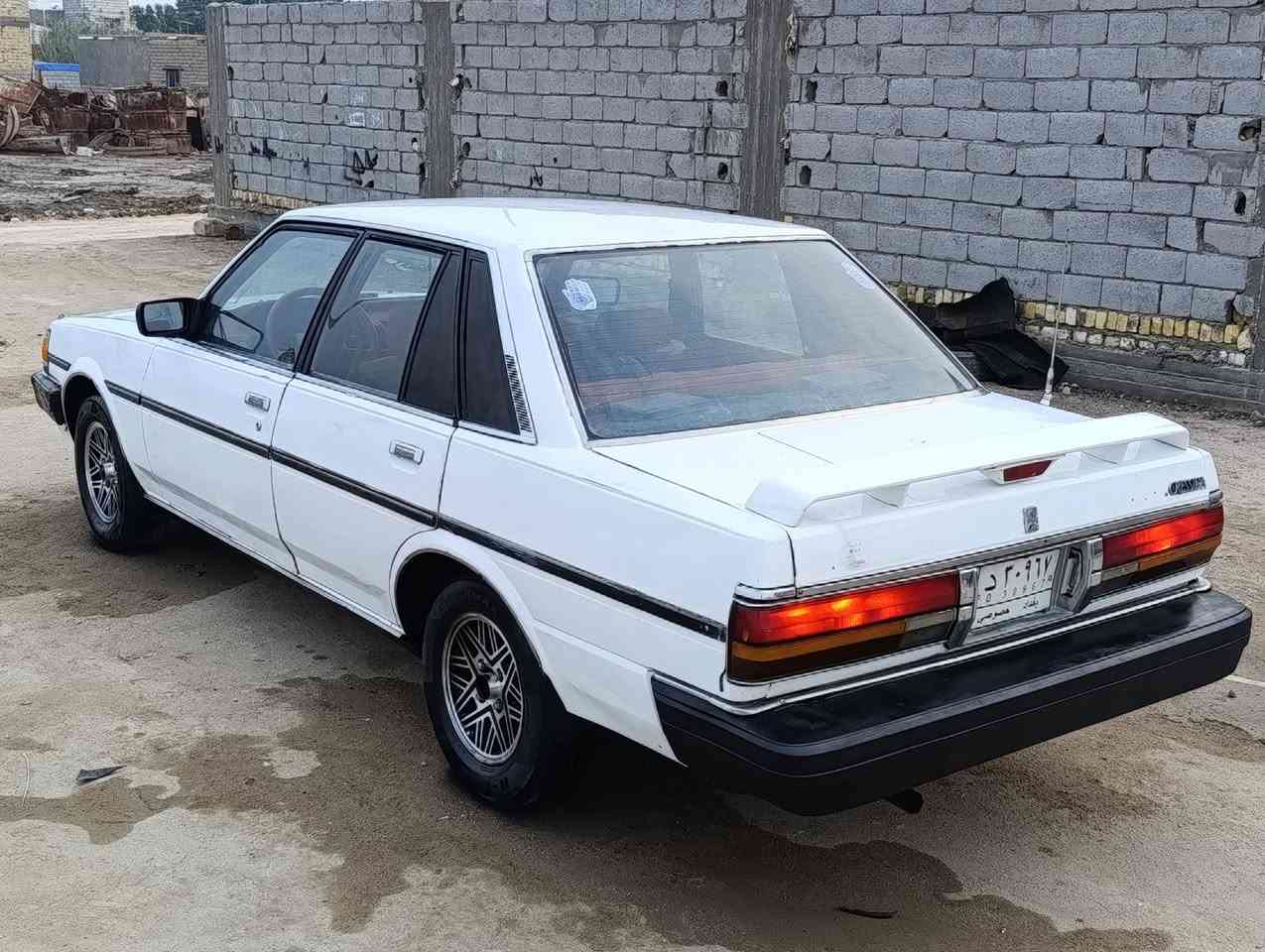 السلام عليكم 
السعر ((38))وبيها مجال للشراي 
‏‪0783 917 0777‬‏
‏‪0781 129 4672‬‏
سياره تويوتا كروسيده صالون موديل 1988مكفوله من الضربه والكص والنقل الجثه والعيب الشرعي وكافة الاصوليات والغرامات مكينه وكير ونجي تخم تايررات جدد حداديه جديده وكهربائيات شغاله سياره جاهزه  مشروع وطني سنويه مجدده لغايه 2027 رقم بغداد للاستفسار الاتصال على الرقم التالي 
المكان /ذي قار /مركز المحافظة
