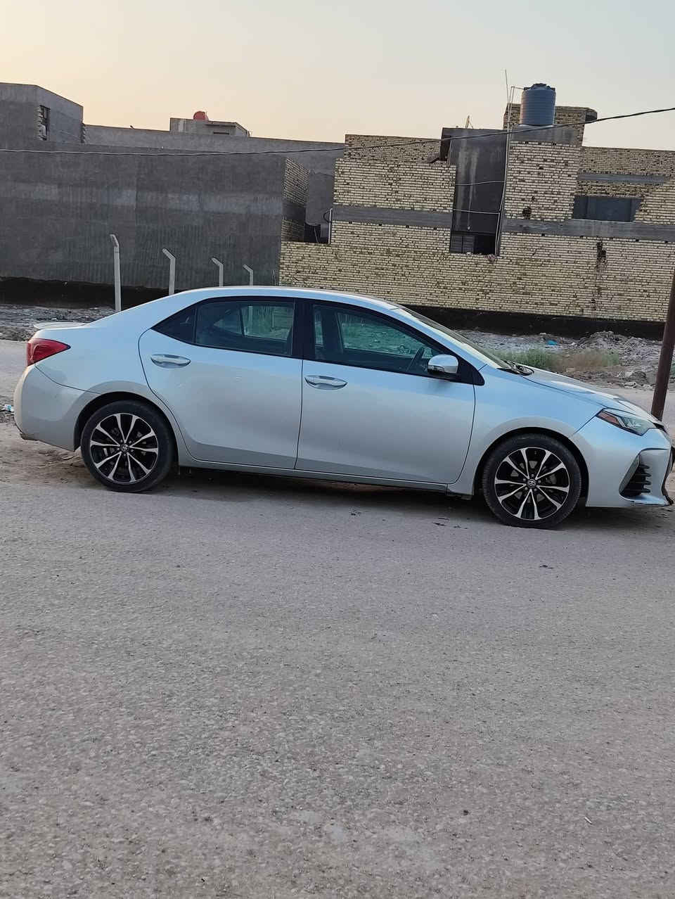 كورلا موديل 2019 للبيع بيها جاملغ امامي وشويه بالبنيد صبغ سيارة جاهزة كلشي بلادي رقم بغداد مشروع وطني تتحول بابابل مكاني حله سيف سعد *********** .....السعر 120 وبيها مجال
