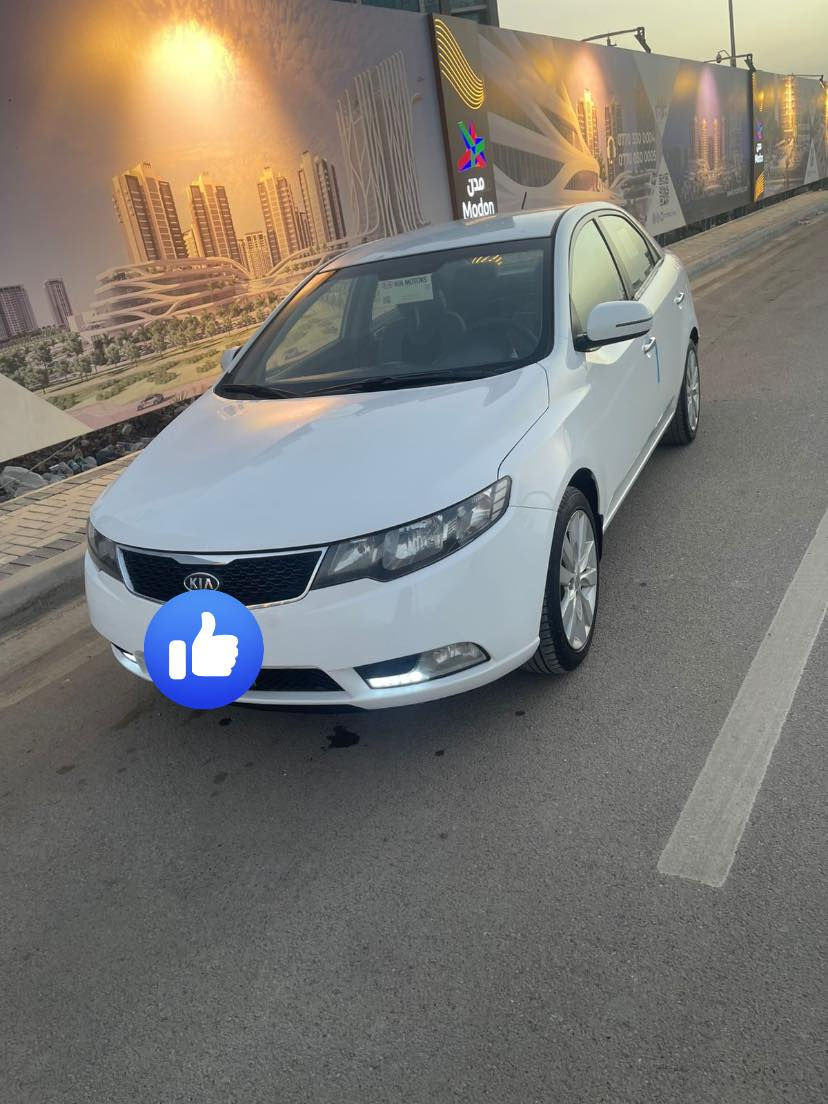 السلام عليكم
للبيع كيا سيراتو موديل 2013 رقم اربيل شرط التحويل 
السياره مكفوله عدا الي موضح بالصوره ربع الدوسه وشويه بالباب 
المواصفات 📌  ماشيه113
محرك 1600مكفول/كير6 نمر/تبريد بيانو/ شفتات بالاستيرن/5 ويل كب/ دشبول ليزر/دسك امامي خلفي/سدادات نيكل داخل وخارج/حساسات خلفيه/ حاكيه-بلوتوث-اوكس/
ملاحظه📍 /السياره بدون نقص حداديه امامي خلفي جديد 🆕 تايرات جديده 🆕
مكاني بغداد قرب مطار بغداد
السعر 106 بيها مجال كلش بسيط 
رقمي ***********
