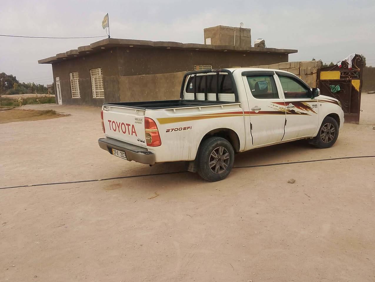 بيكم فلاونزا للبيع موديل 2006 مكفوله بيه رشات صبغ بل بنيد تبريد شغال وتدفئه شغاله سيارة جديده  بمعنى الكلمة رقم كربلاء  انكليزي سنويه مجدده لل 28 الاستفسار تصال ***********
