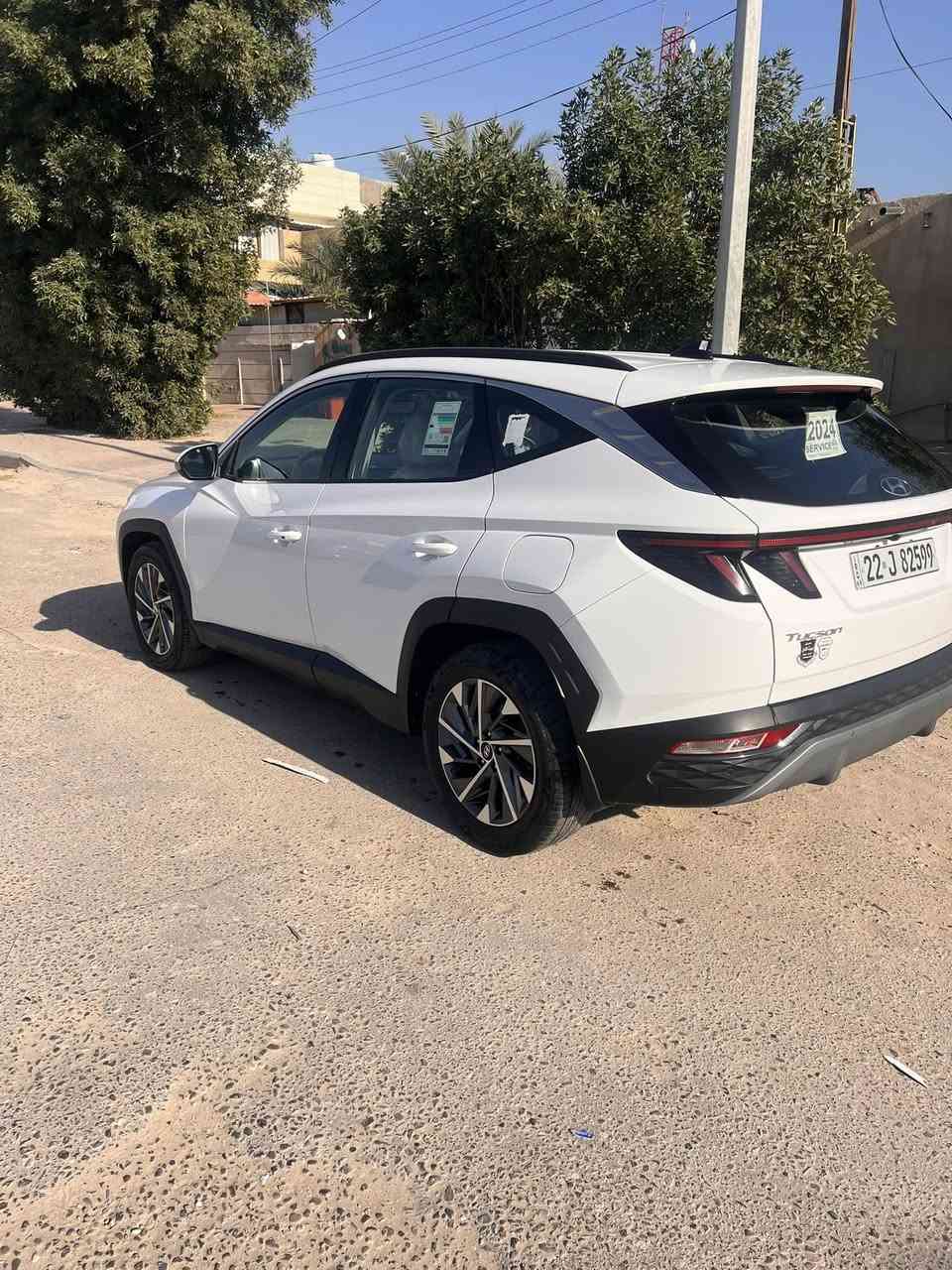 توسان خليجي مكفول موديل 2024 رقم اربيل مكان السياره بصره  السعر 216 وبيه مجال رقم الهاتف ***********
